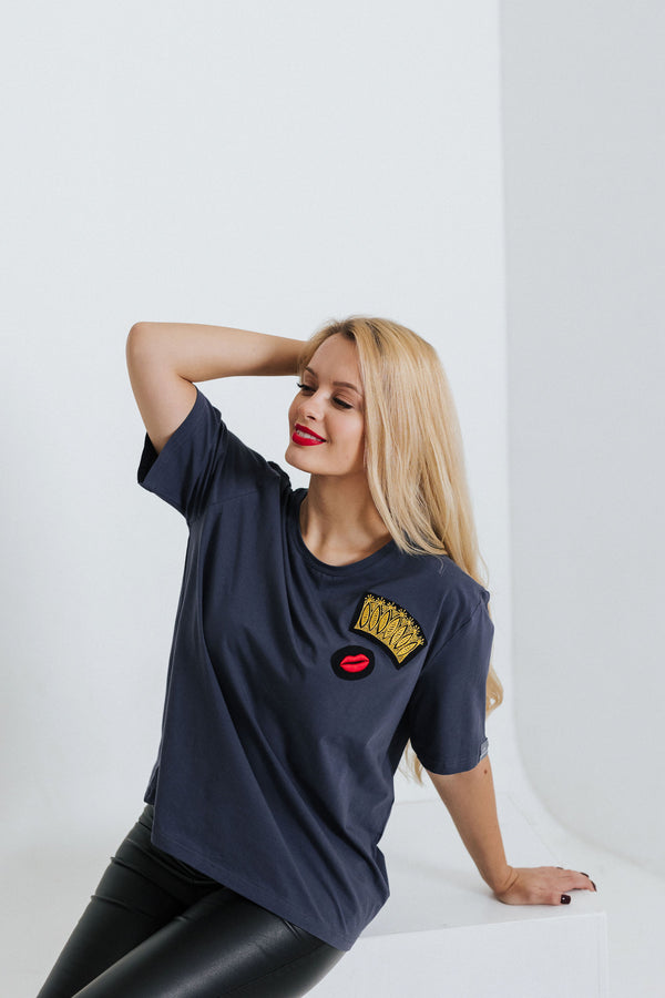 CROWN AND RED LIPS embroidered T-shirt