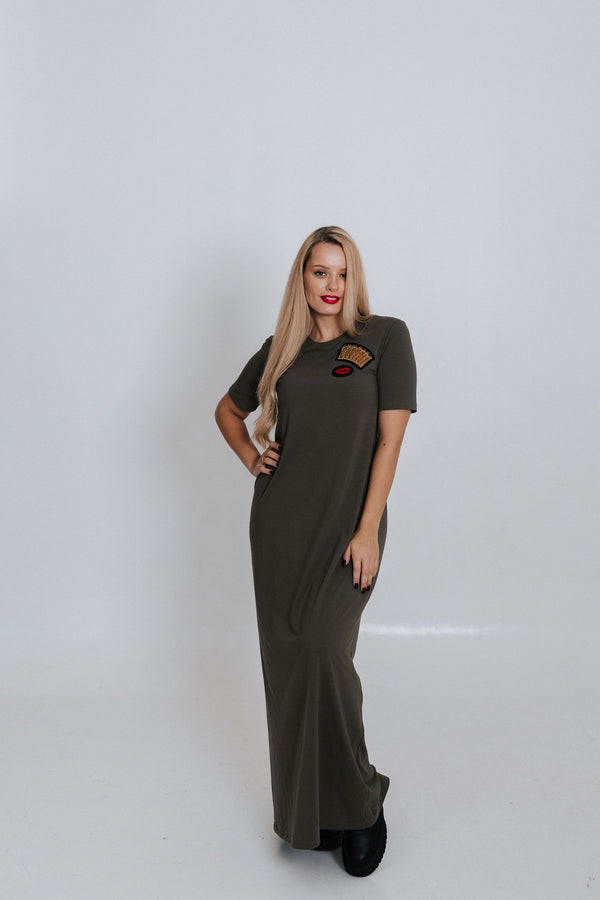 MAXI KLEITA CROWN AND RED LIPS 