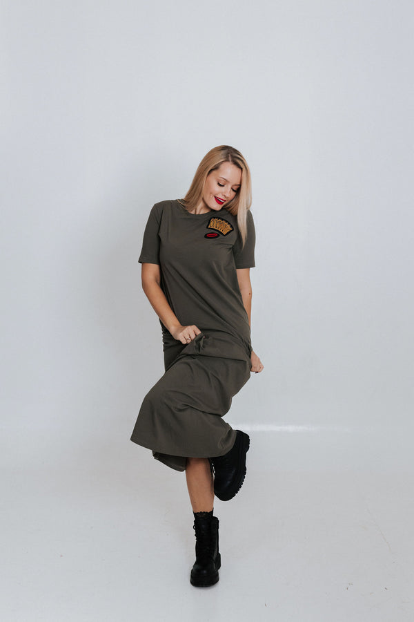 MAXI KLEITA CROWN AND RED LIPS 