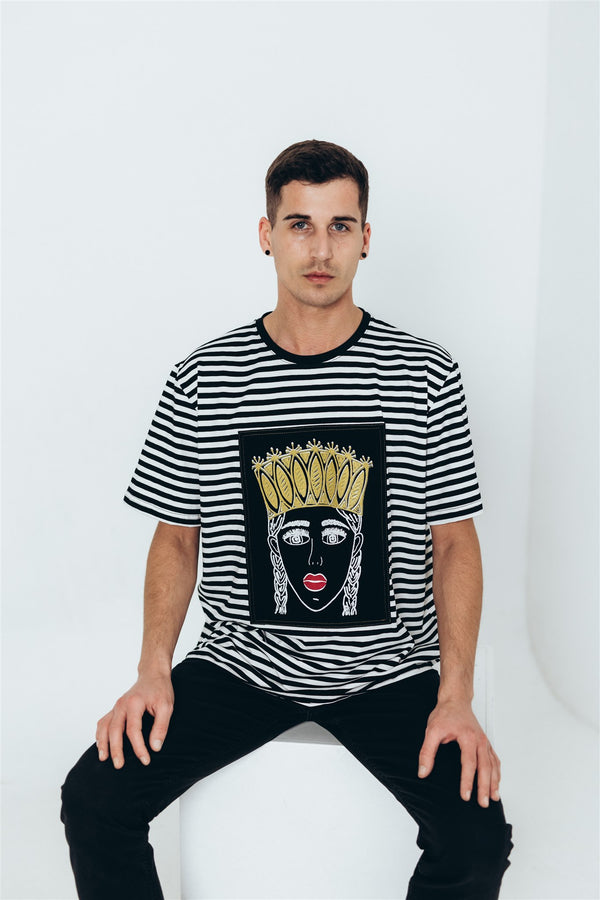 Stripains T-krekls ar Gleznu TAUTUMEITA