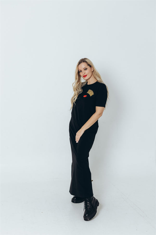 MAXI KLEITA CROWN AND RED LIPS 