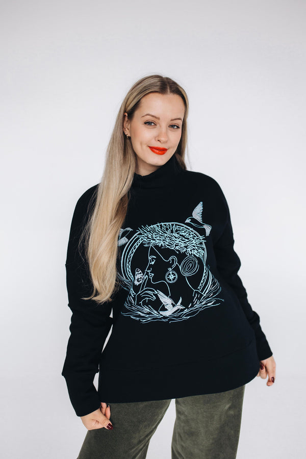 OVERSIZE SWEATSHIRT MOON GIRL