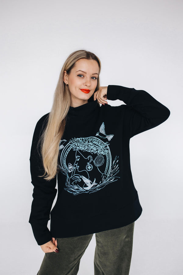 OVERSIZE SWEATSHIRT MOON GIRL