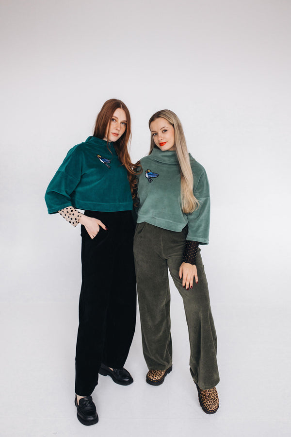 Velur Sweatshirt Little Swallow Crop
