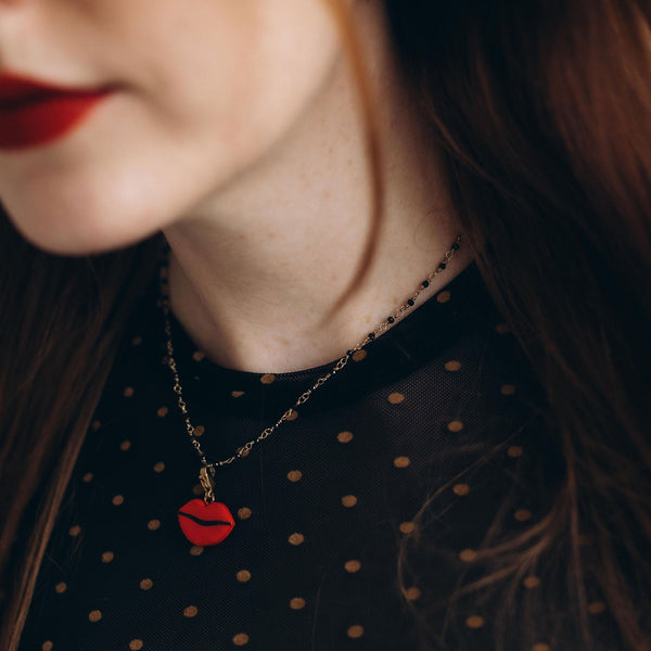 Piekariņš SARKANAS LŪPAS