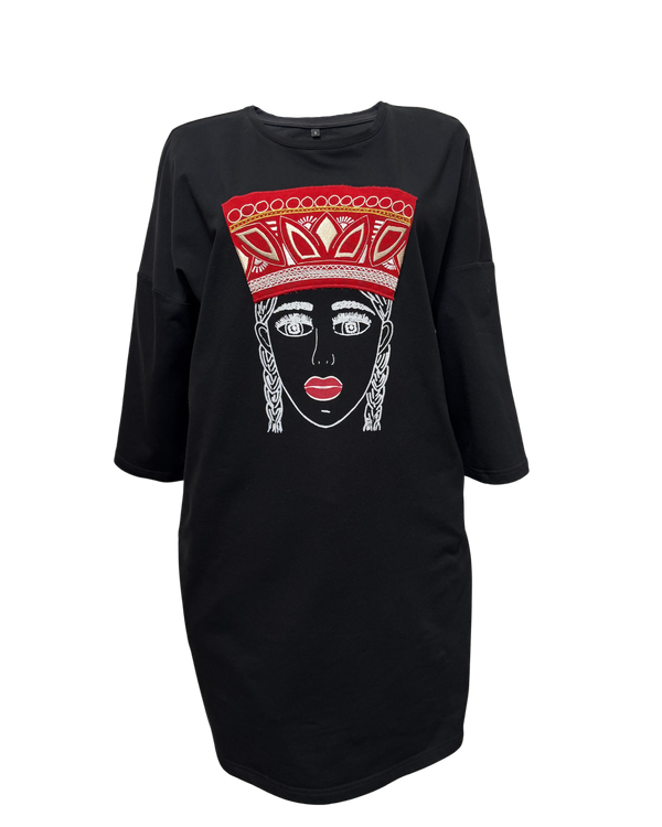 OVERSIZED DRESS EMBROIDERED CROWN COURLAND