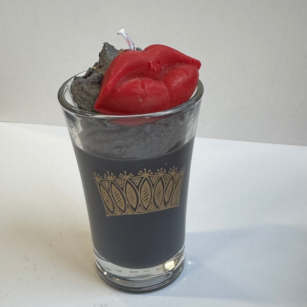 SOJAS VASKA SVECE - MAZĀ DZIRKSTELE