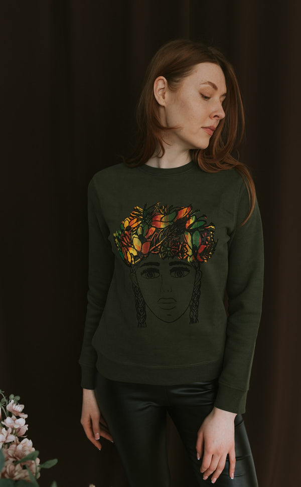 THE GIRL WITH THE FLORAL CROWN SWEATSHIRT AUTUMN