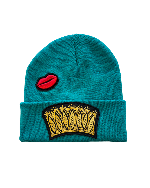 BEANIE THE KROWN AND RED LIPS