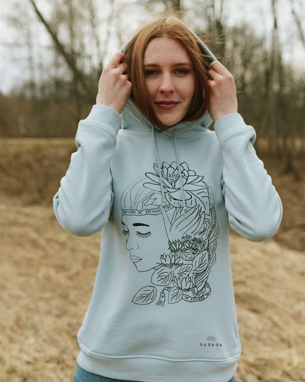 DŽEMPERIS AR KAPUCI ŪDENSMEITA