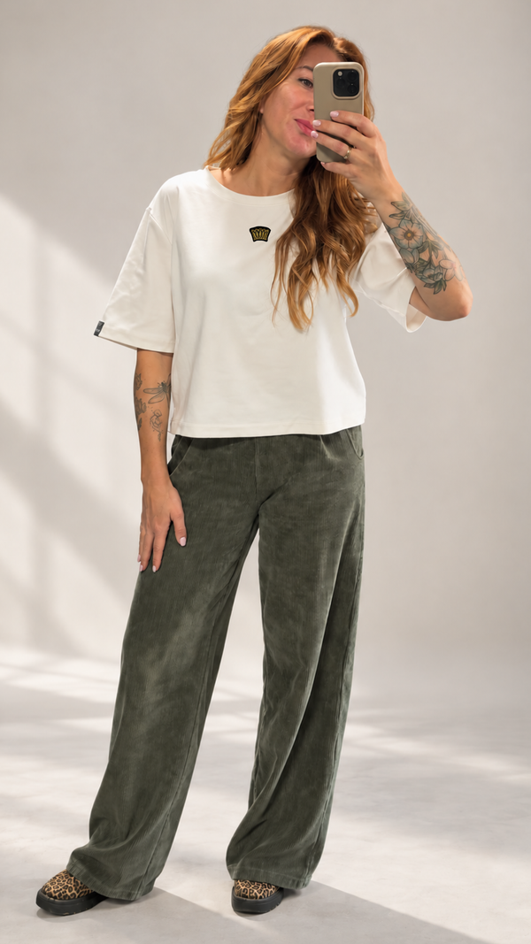 Relaxed Top with Embroidered Crown ecru white