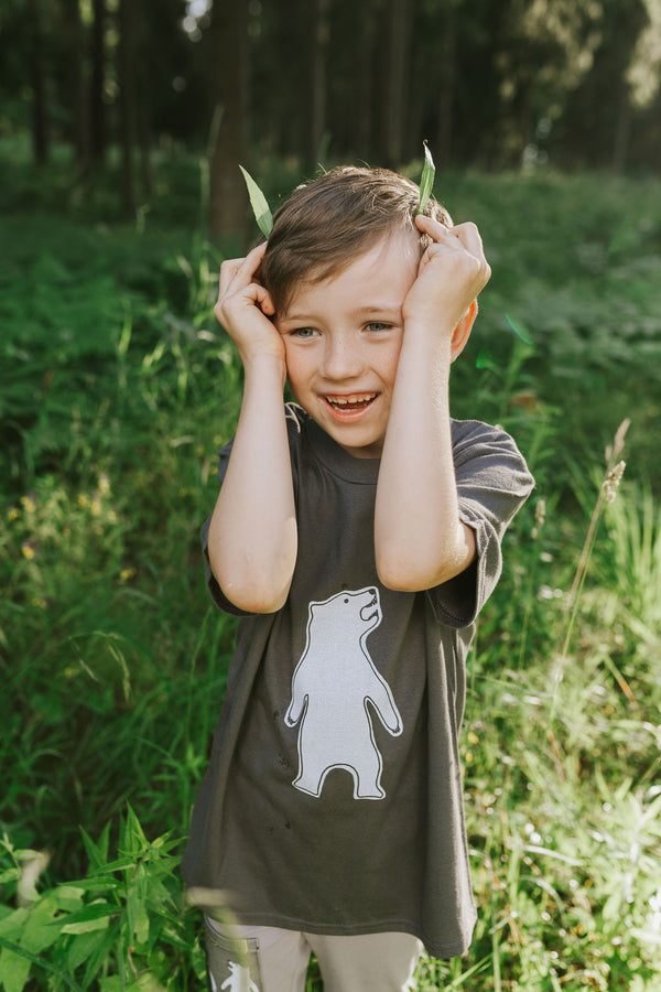 THE BEAR T-SHIRT