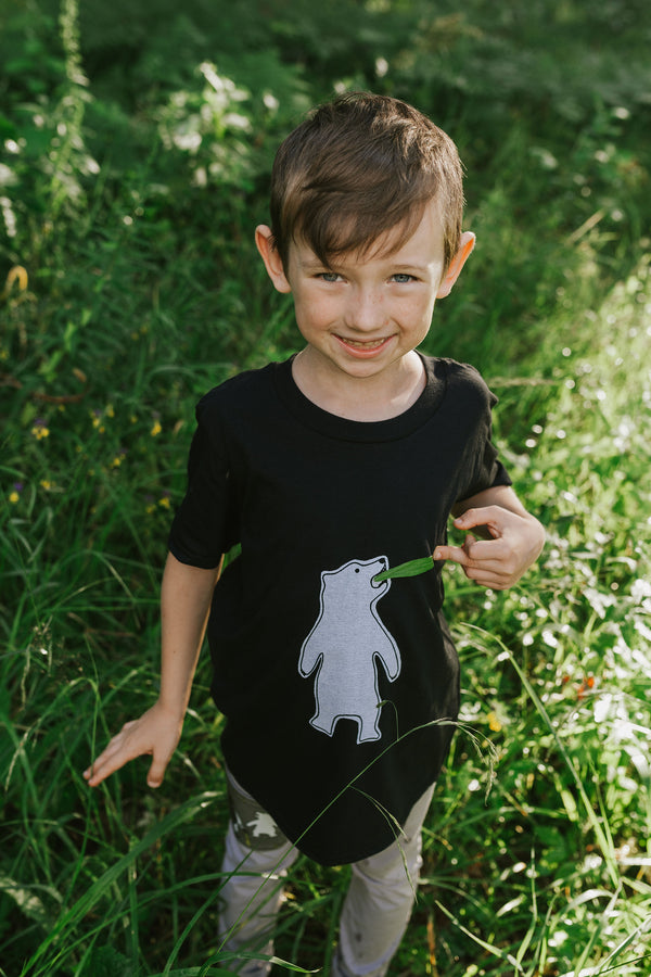 THE BEAR T-SHIRT