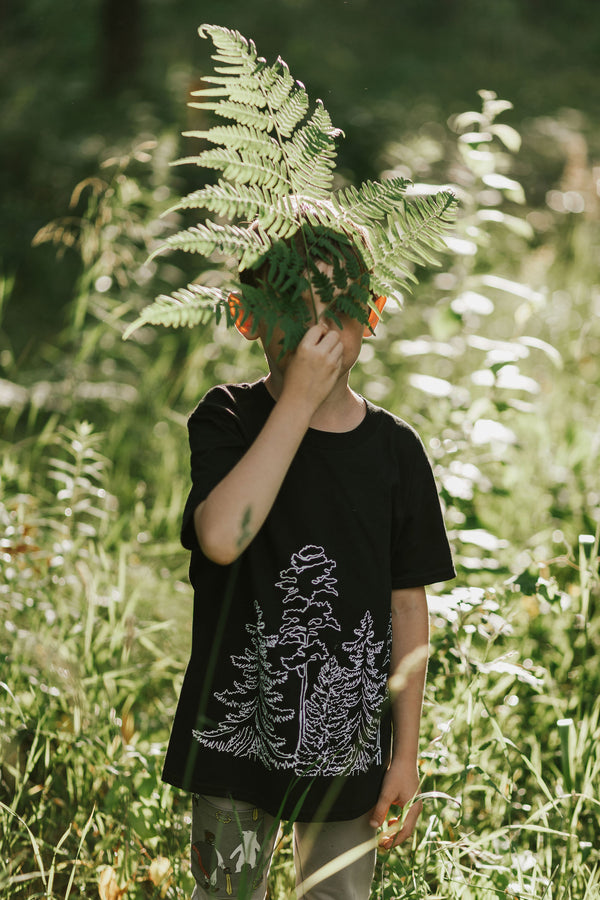 THE WOODS T-SHIRT