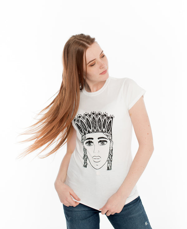 THE GIRL WITH THE CROWN WOMEN'S T-SHIRT
