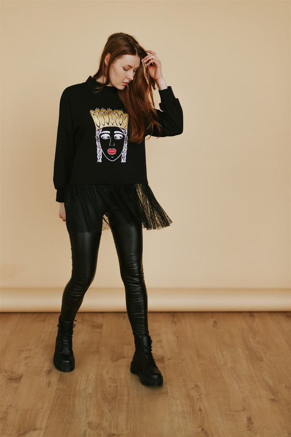 SWEATER WITH TULLE. GIRL WITH CROWN