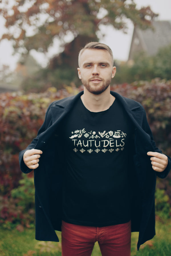 TAUTUDĒLS FOLK SON MEN'S T-SHIRT