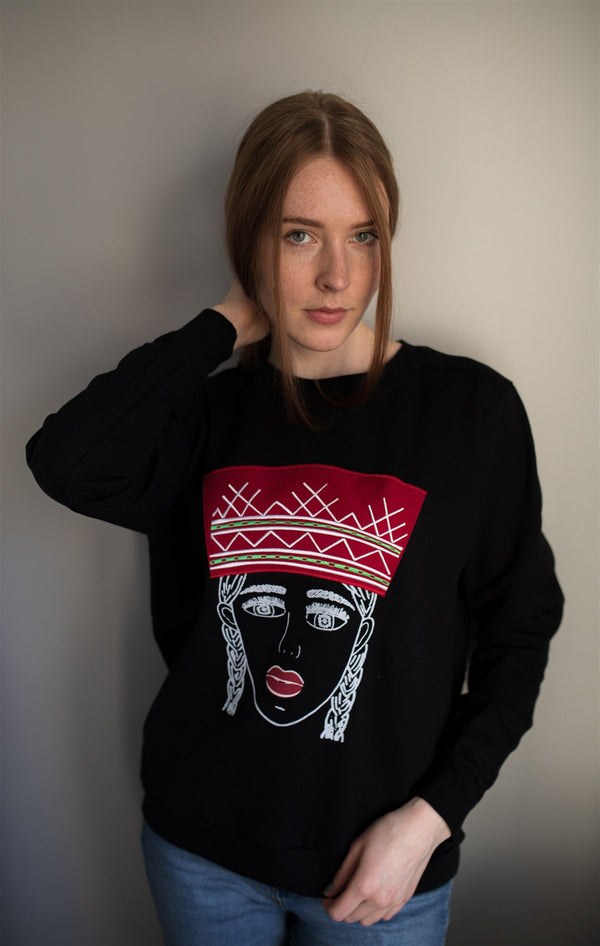 SOUTH LATGALIAN CROWN SWEATSHIRT